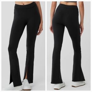 Alo XS Black Airbrush High Waist Flutter legging